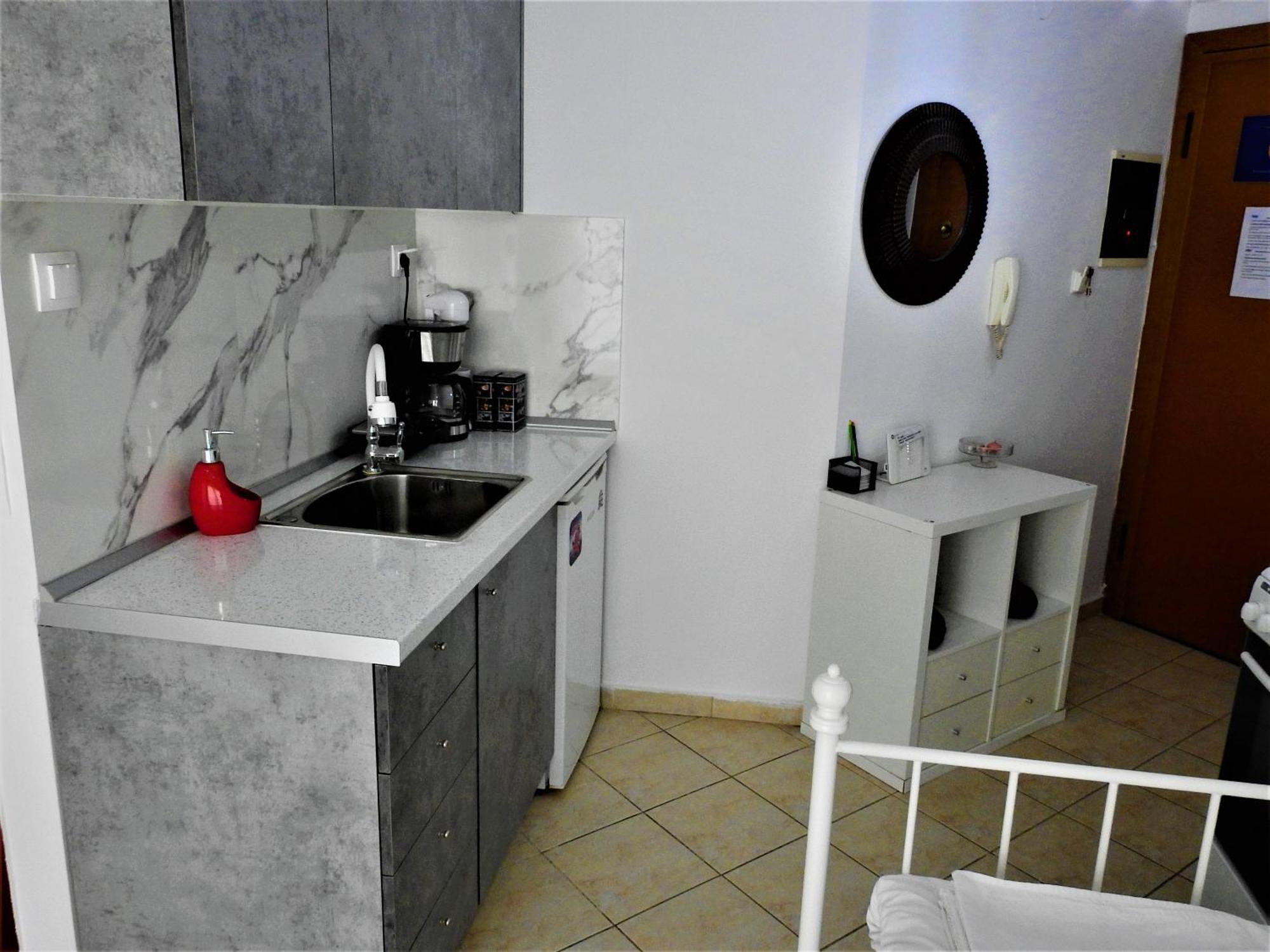 Konstantinos'S Luxury Studio 塞萨洛尼基 外观 照片